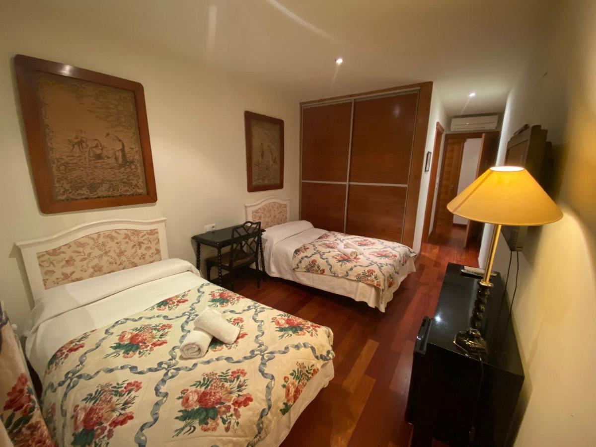 Ch Hostal Victoria Куенка Екстериор снимка
